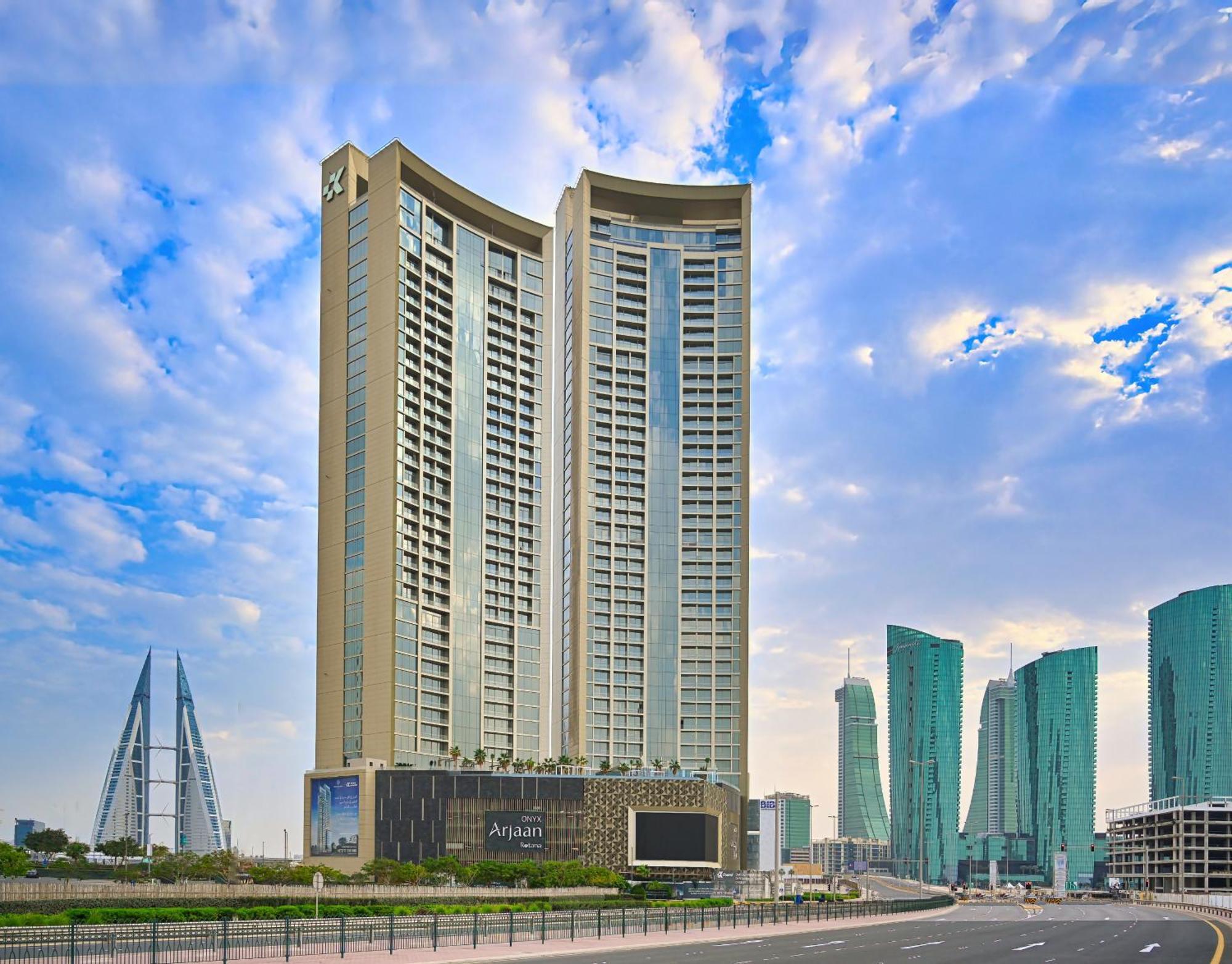 Hotel Onyx Rotana Manáma Exteriér fotografie The Four Seasons Hotel Bahrain