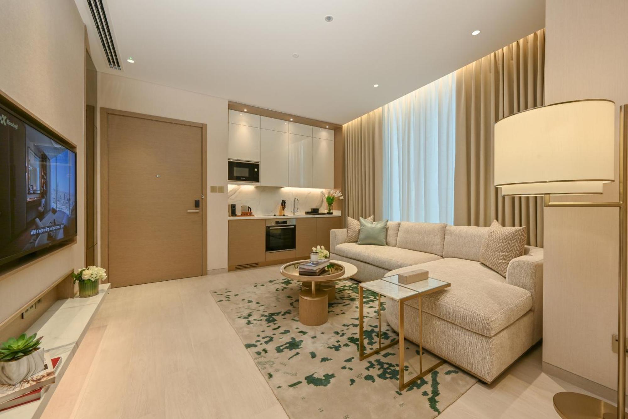 Hotel Onyx Rotana Manáma Exteriér fotografie A living room at the Ritz-Carlton, DIFC